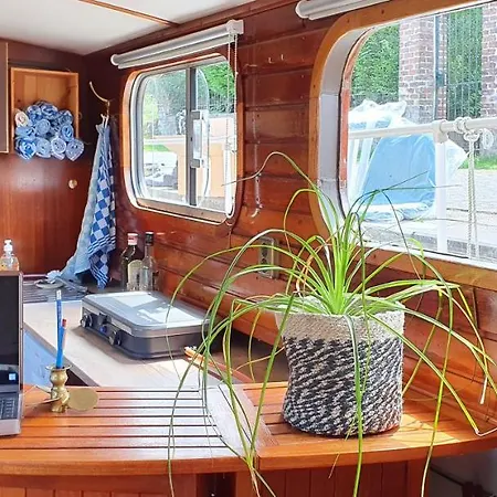 Péniche Sir Lancelot Thuin