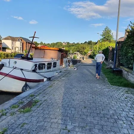Péniche Sir Lancelot Thuin
