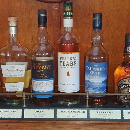 Πλωτό κατάλυμα Peniche Sir Lancelot