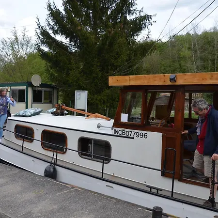 Peniche Sir Lancelot Botel