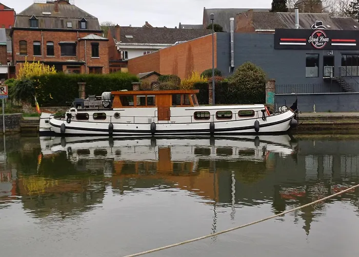 Peniche Sir Lancelot Botel